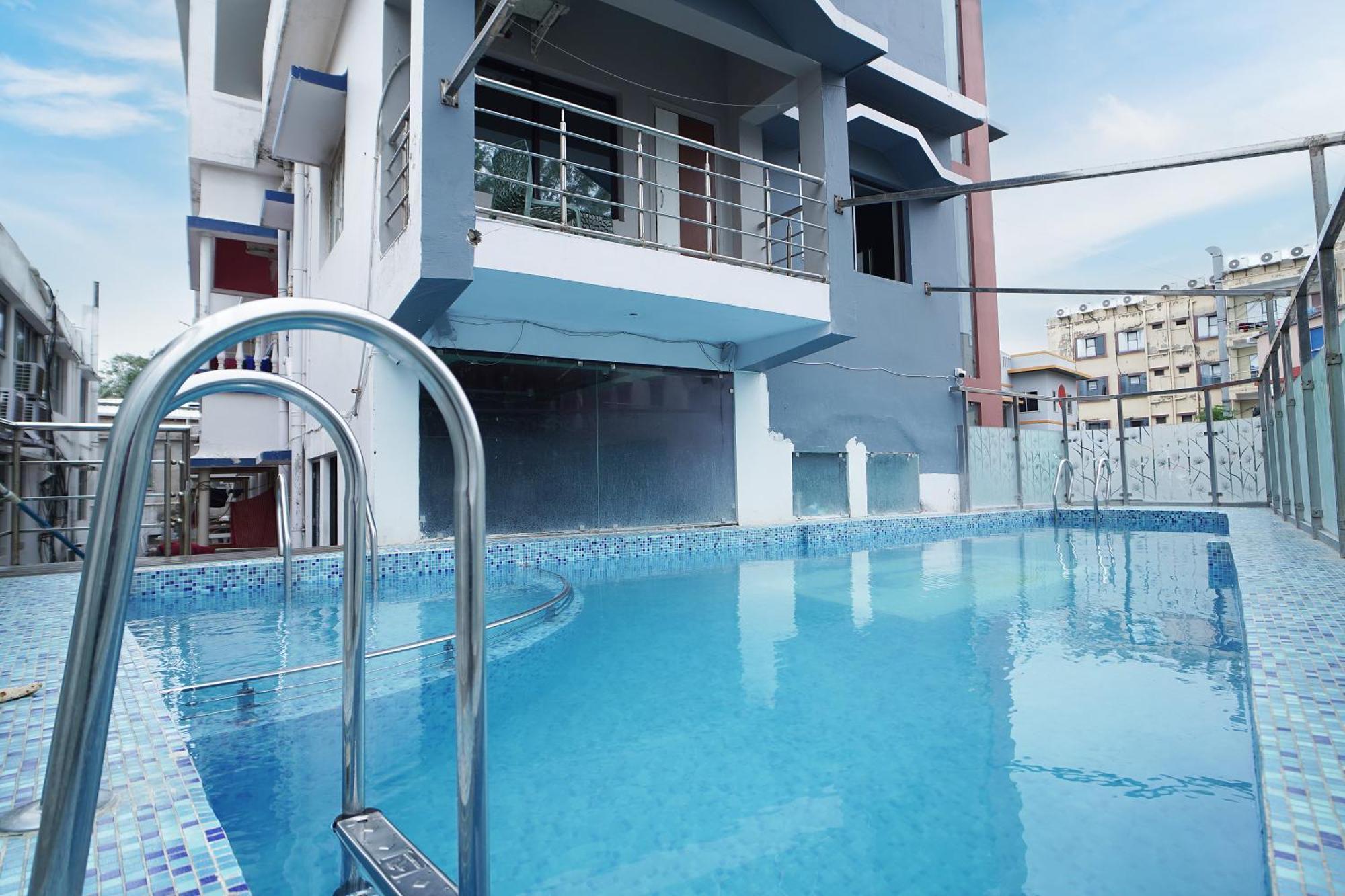Hotel Marine Blue !! Beach Distance 50 Mts !! 디가 외부 사진